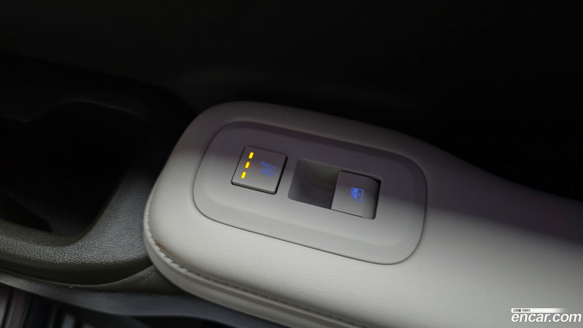 Main__Slider__Photo:Santafe Hyundai 2024.0-18