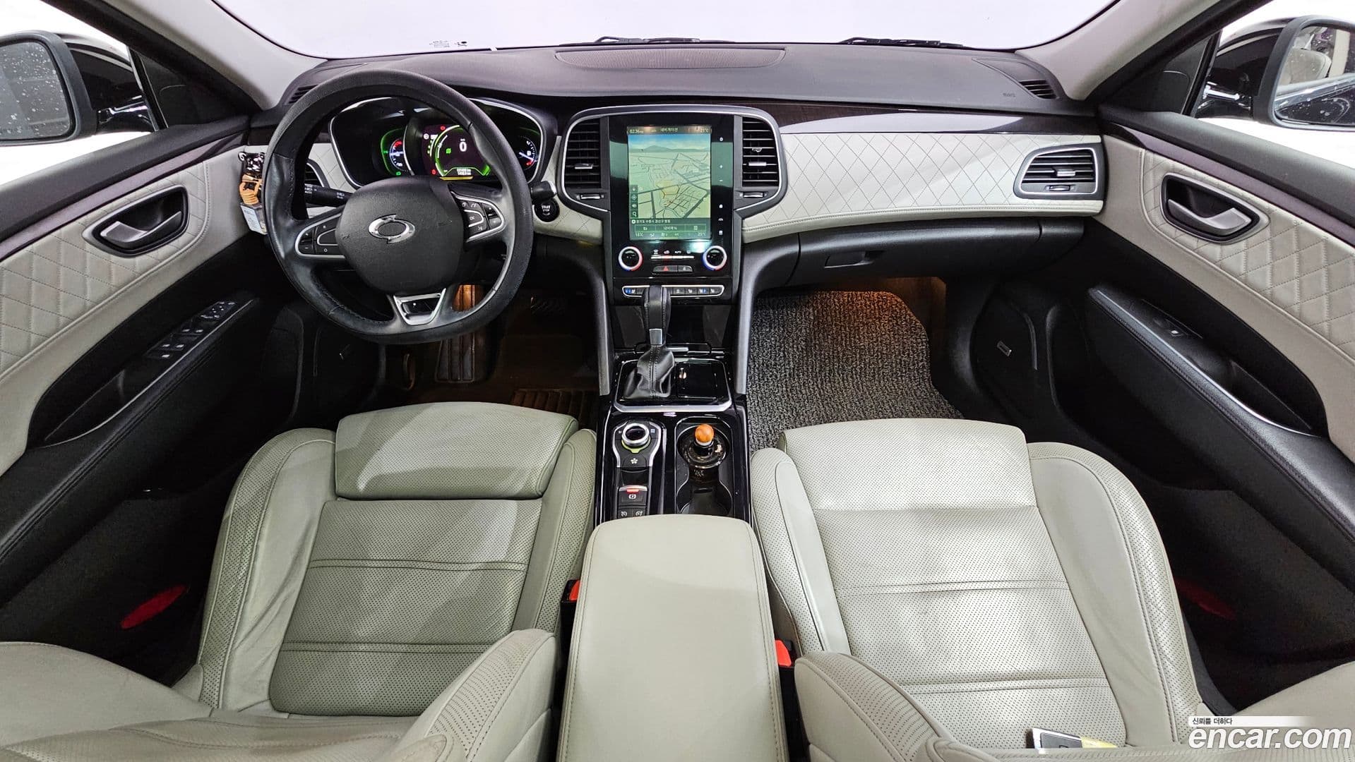 Main__Slider__Photo:SM6 Renault-KoreaSamsung 2016.2-6