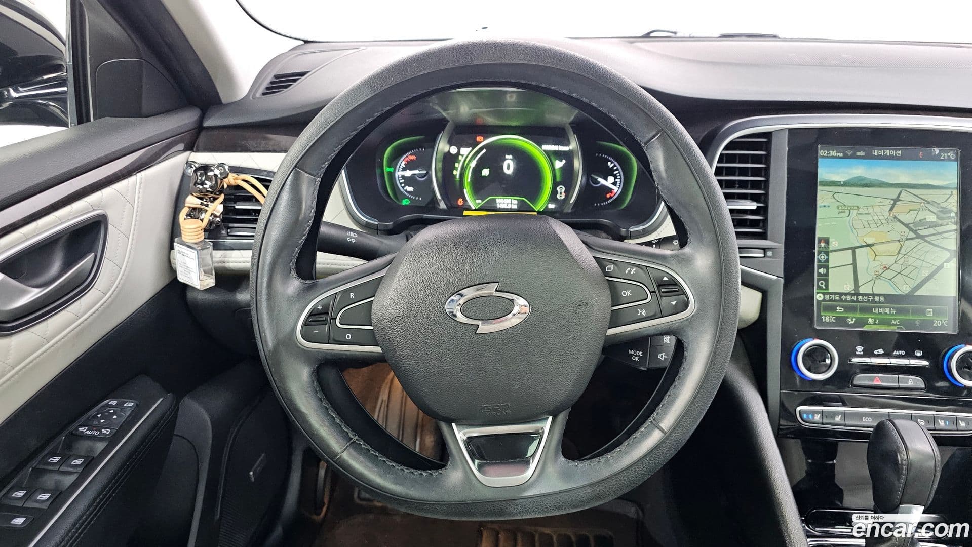 Main__Slider__Photo:SM6 Renault-KoreaSamsung 2016.2-12