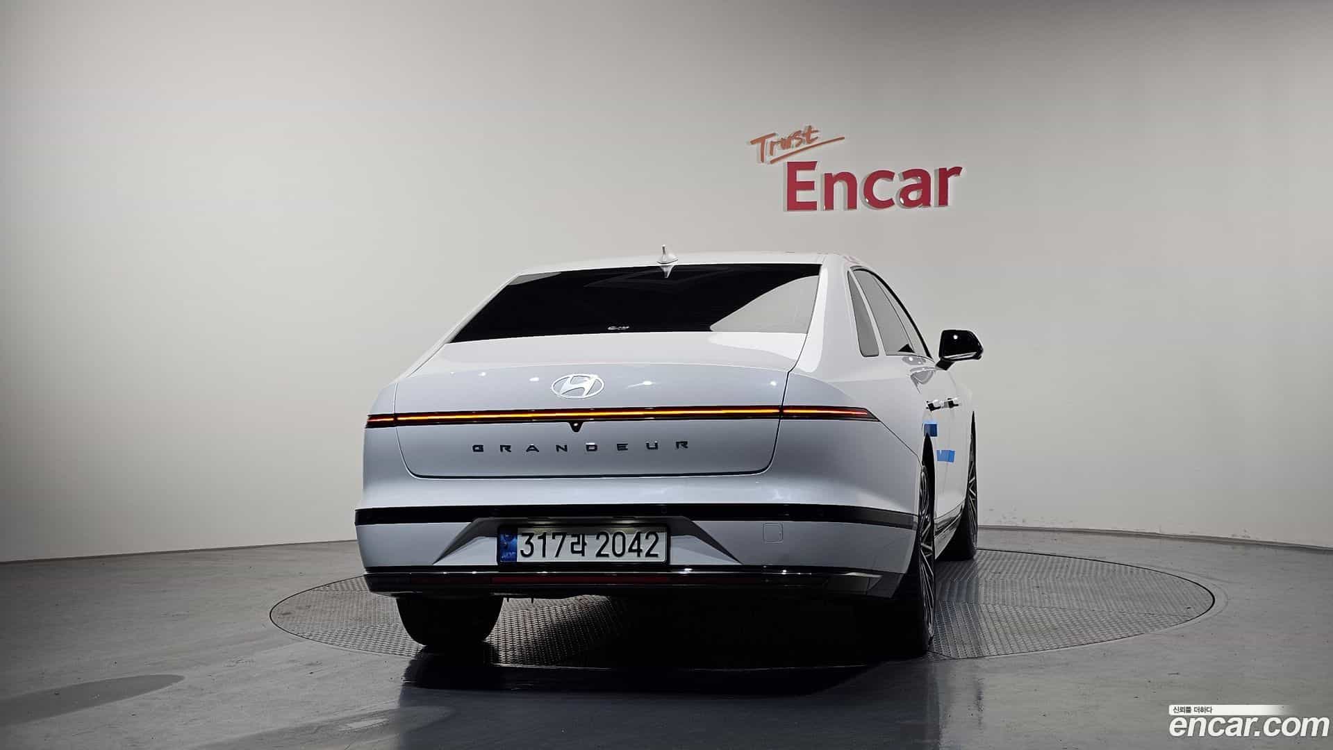 Grandeur Hyundai 2023.7-OUTER-004