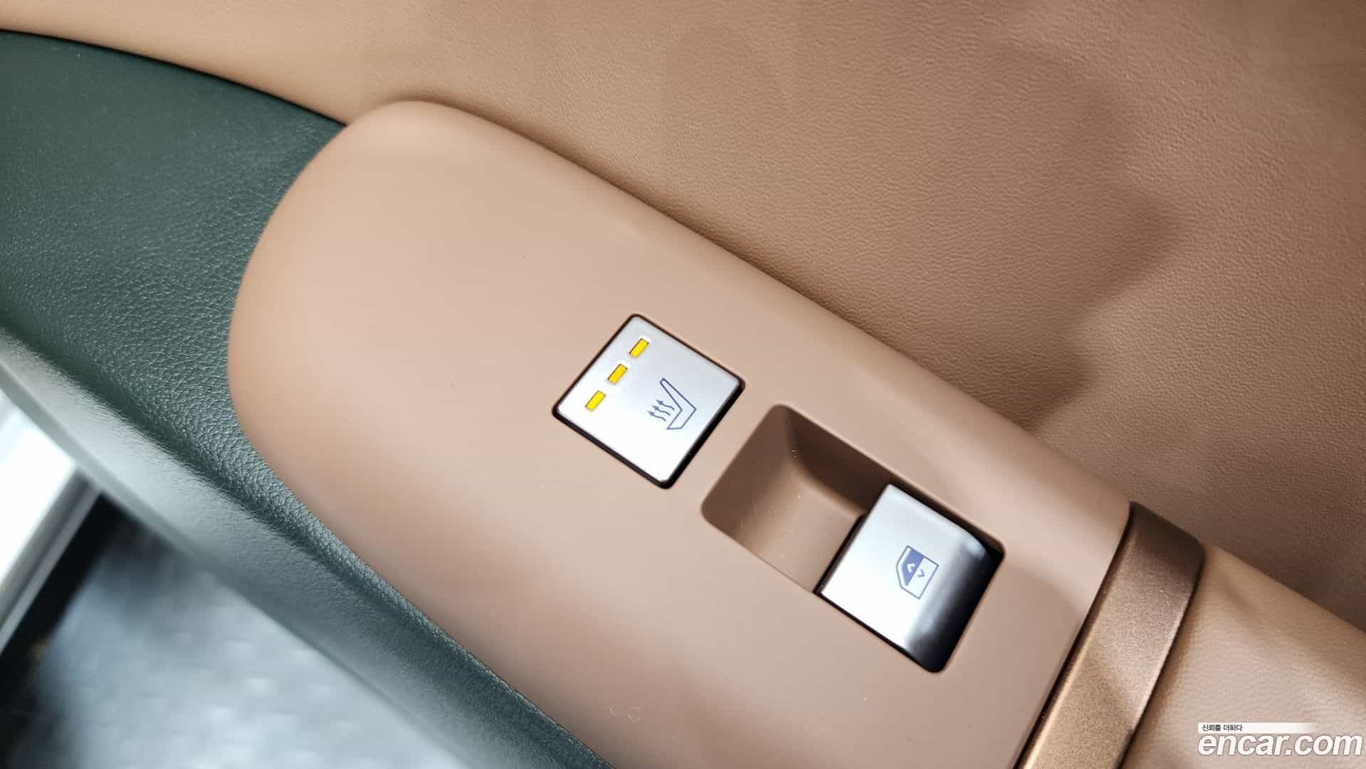 Grandeur Hyundai 2023.7-OPTION-023