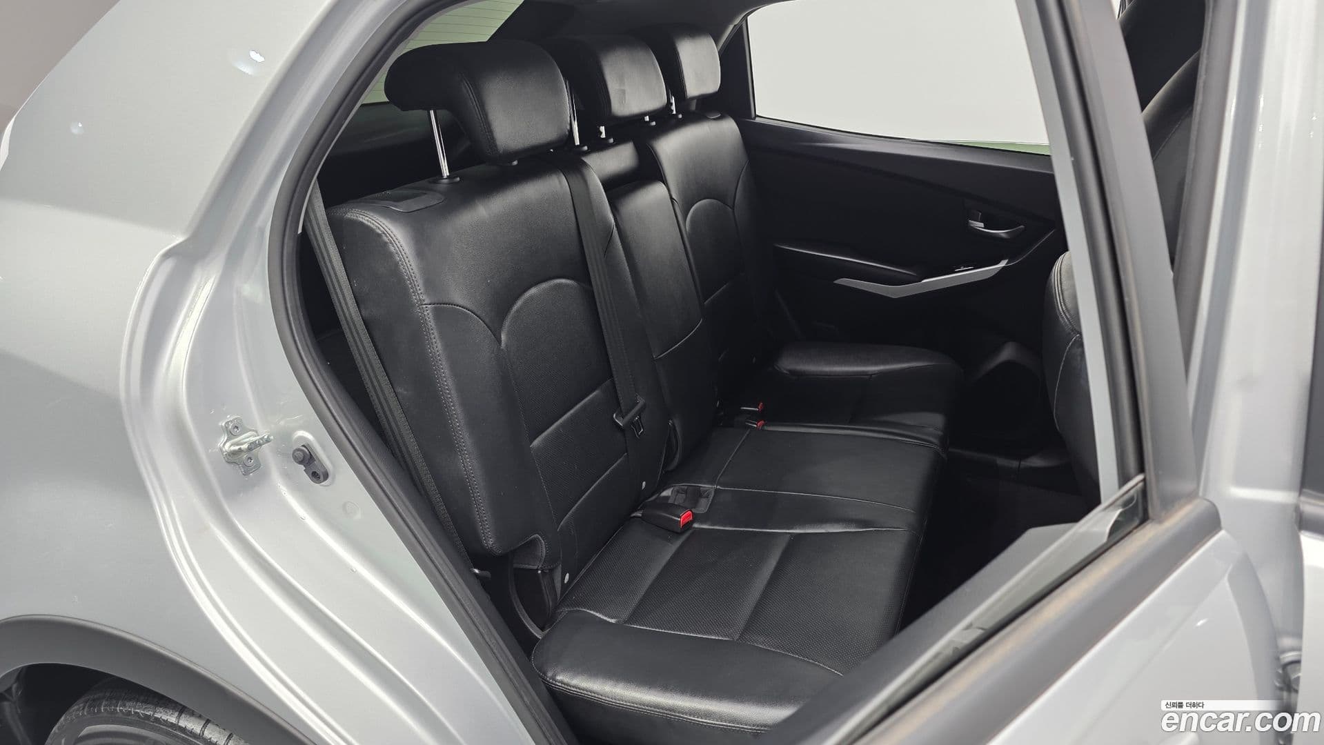 Main__Slider__Photo:KORANDO KG_Mobility_Ssangyong 2017.4-11