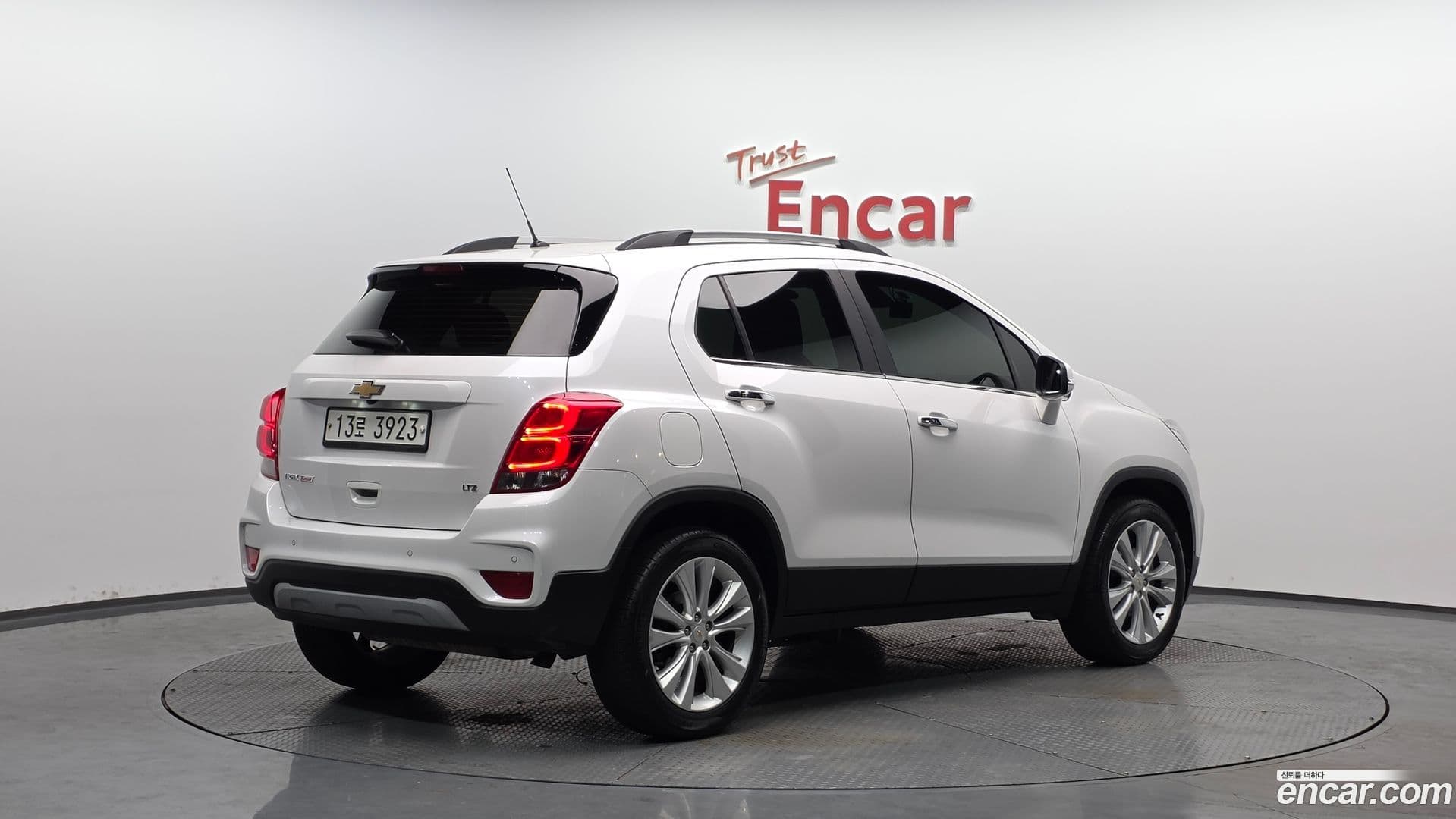 Main__Slider__Photo:Trax ChevroletGMDaewoo 2016.10-1