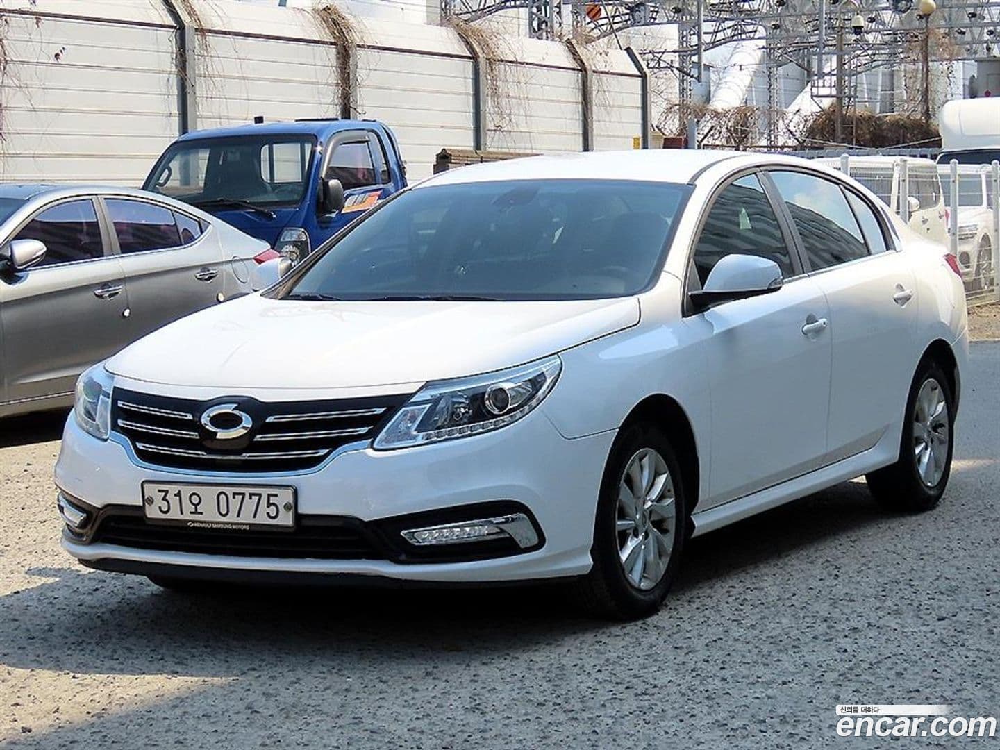 Main__Slider__Photo:SM5 Renault-KoreaSamsung 2016.3-1