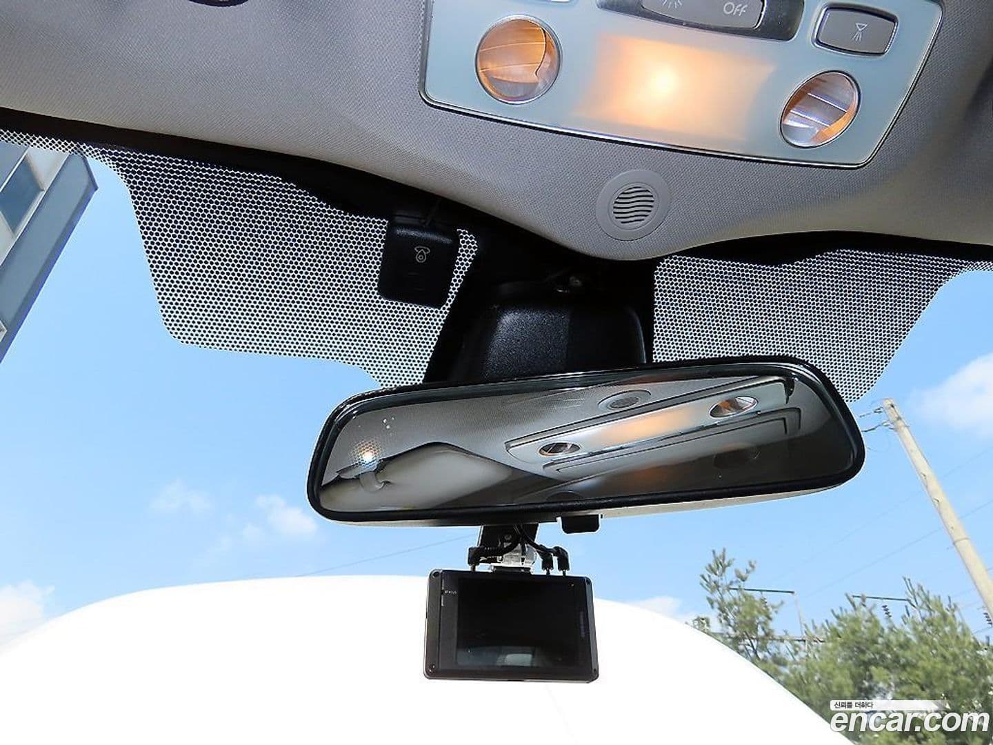 Main__Slider__Photo:SM5 Renault-KoreaSamsung 2016.3-14