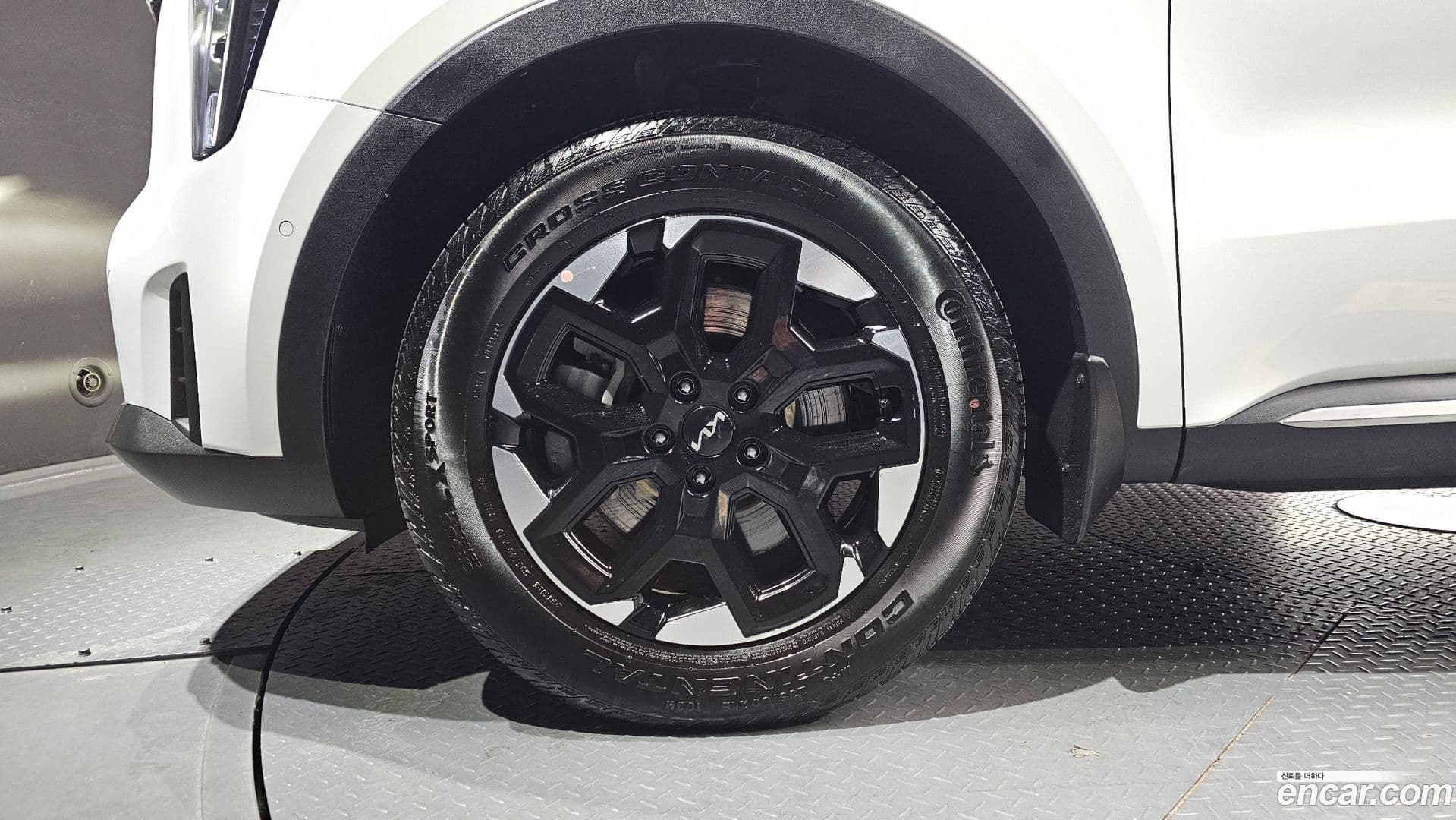 Main__Slider__Photo:Sorento Kia 2024.2-4