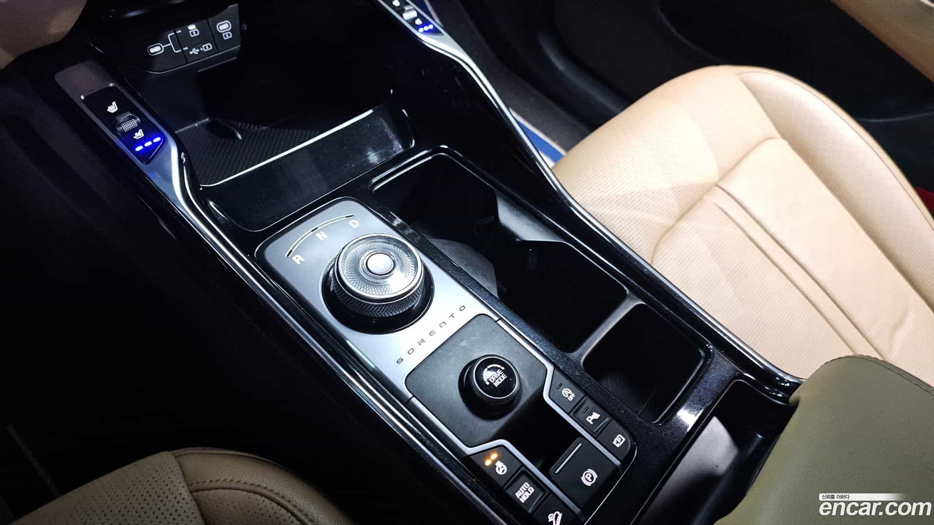 Sorento Kia 2024.2-INNER-009