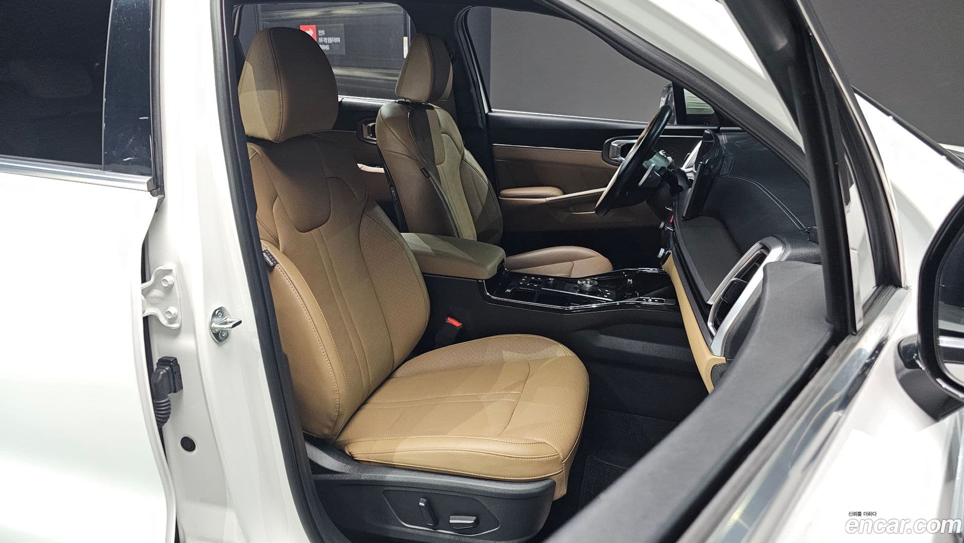 Main__Slider__Photo:Sorento Kia 2024.2-9