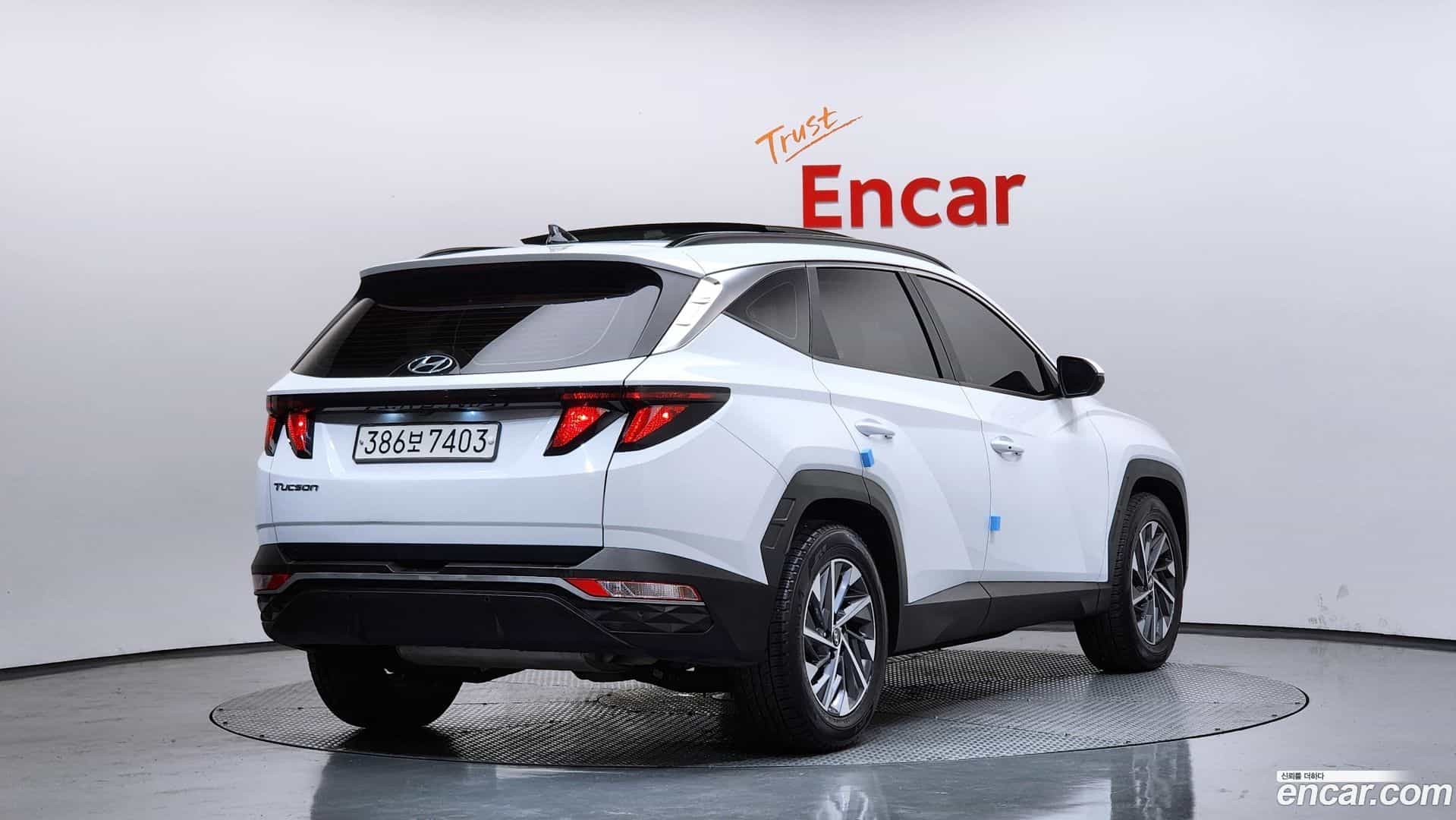 Tucson Hyundai 2022.1-OUTER-002