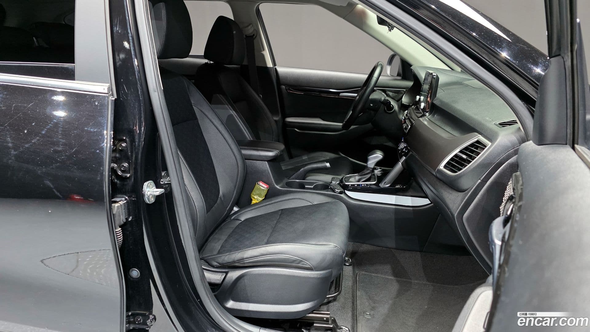 Main__Slider__Photo:Seltos Kia 2021.6-10