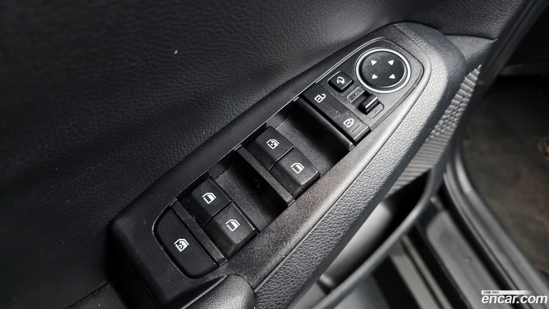 Main__Slider__Photo:Seltos Kia 2021.6-13