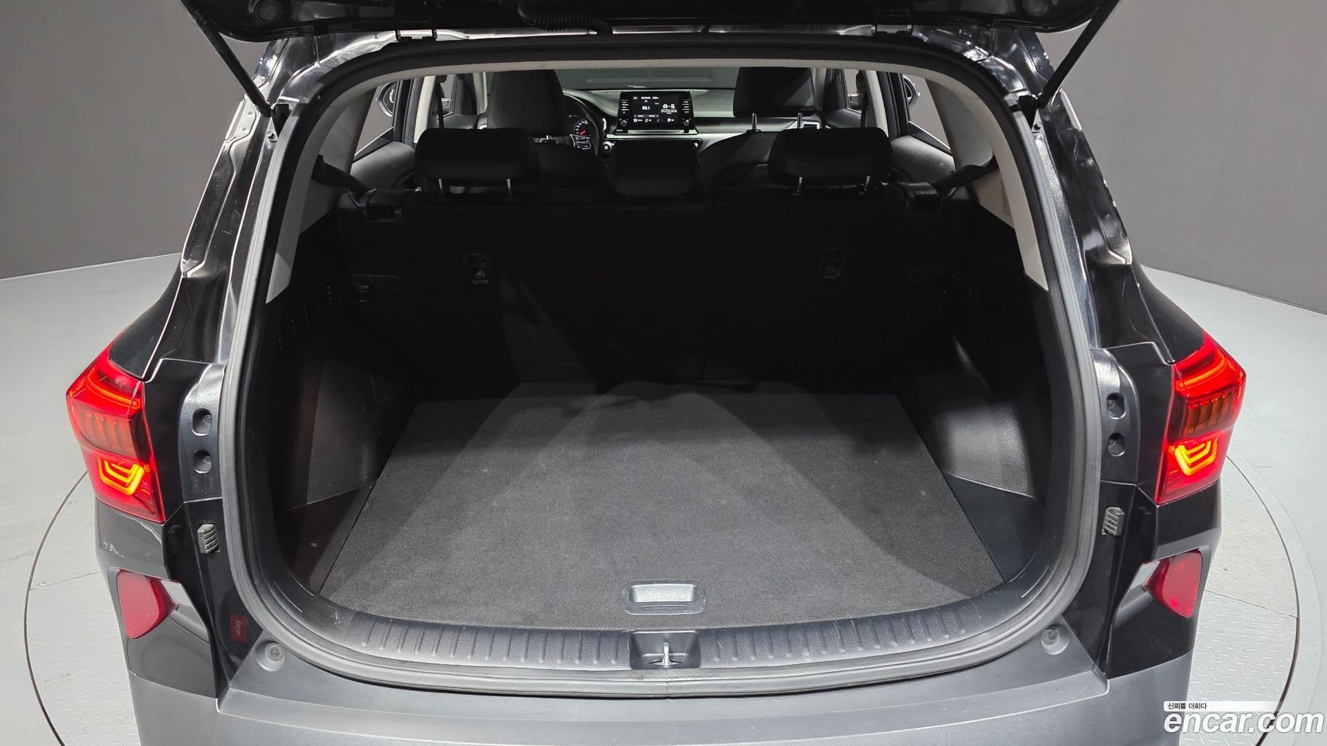 Main__Slider__Photo:Seltos Kia 2021.6-19