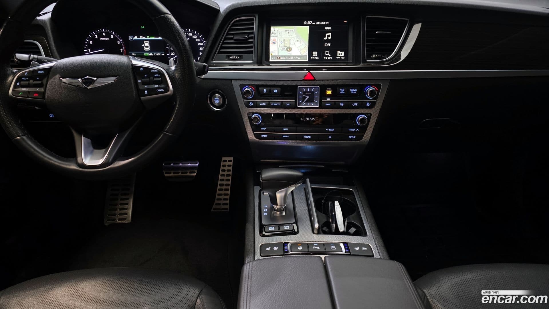 Main__Slider__Photo:G80 Genesis 2019.1-18