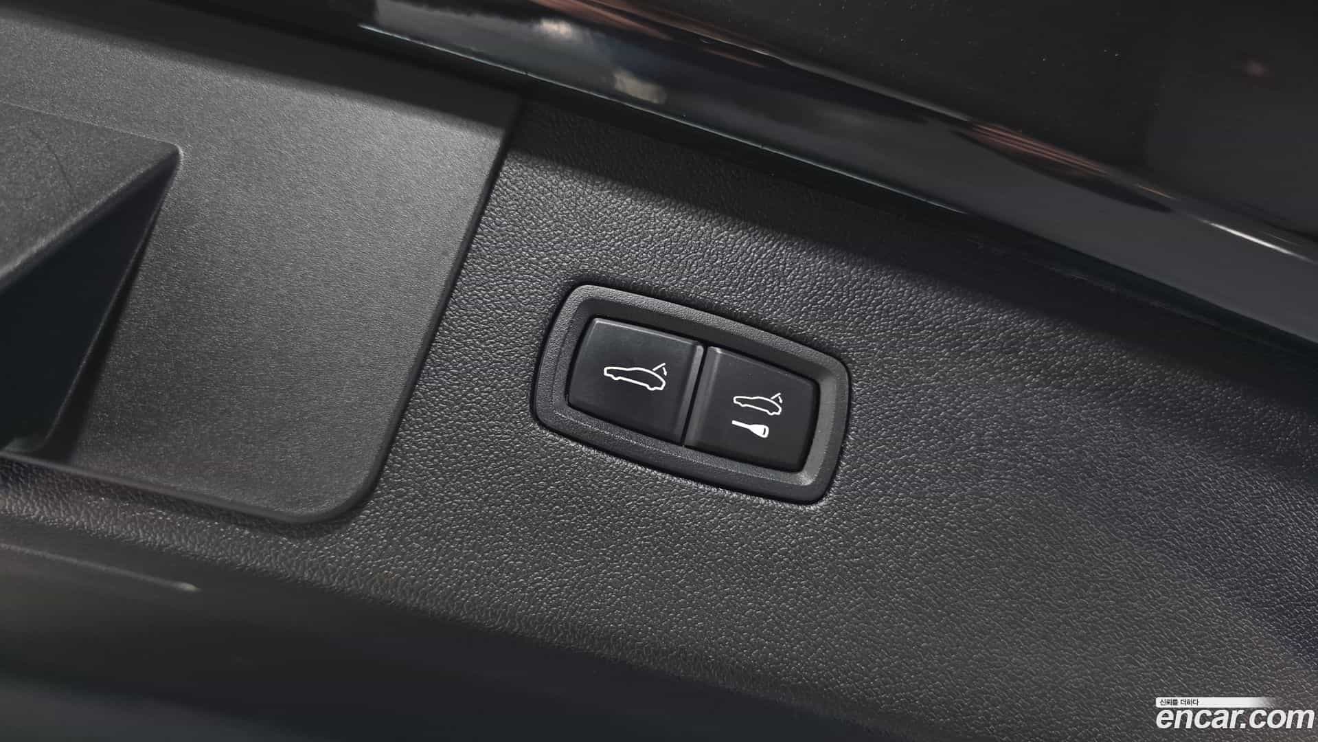 Cayenne Porsche 2020.3-OPTION-024