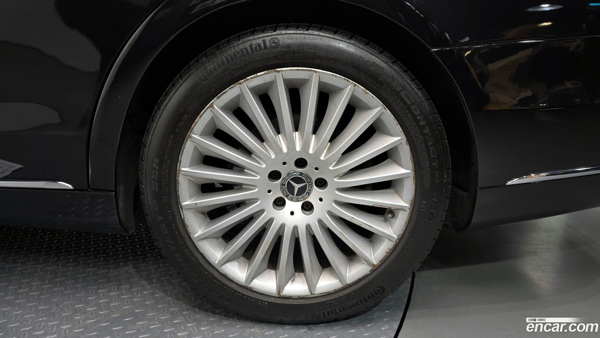 Main__Slider__Photo:S-Class Mercedes-Benz 2019.0-4