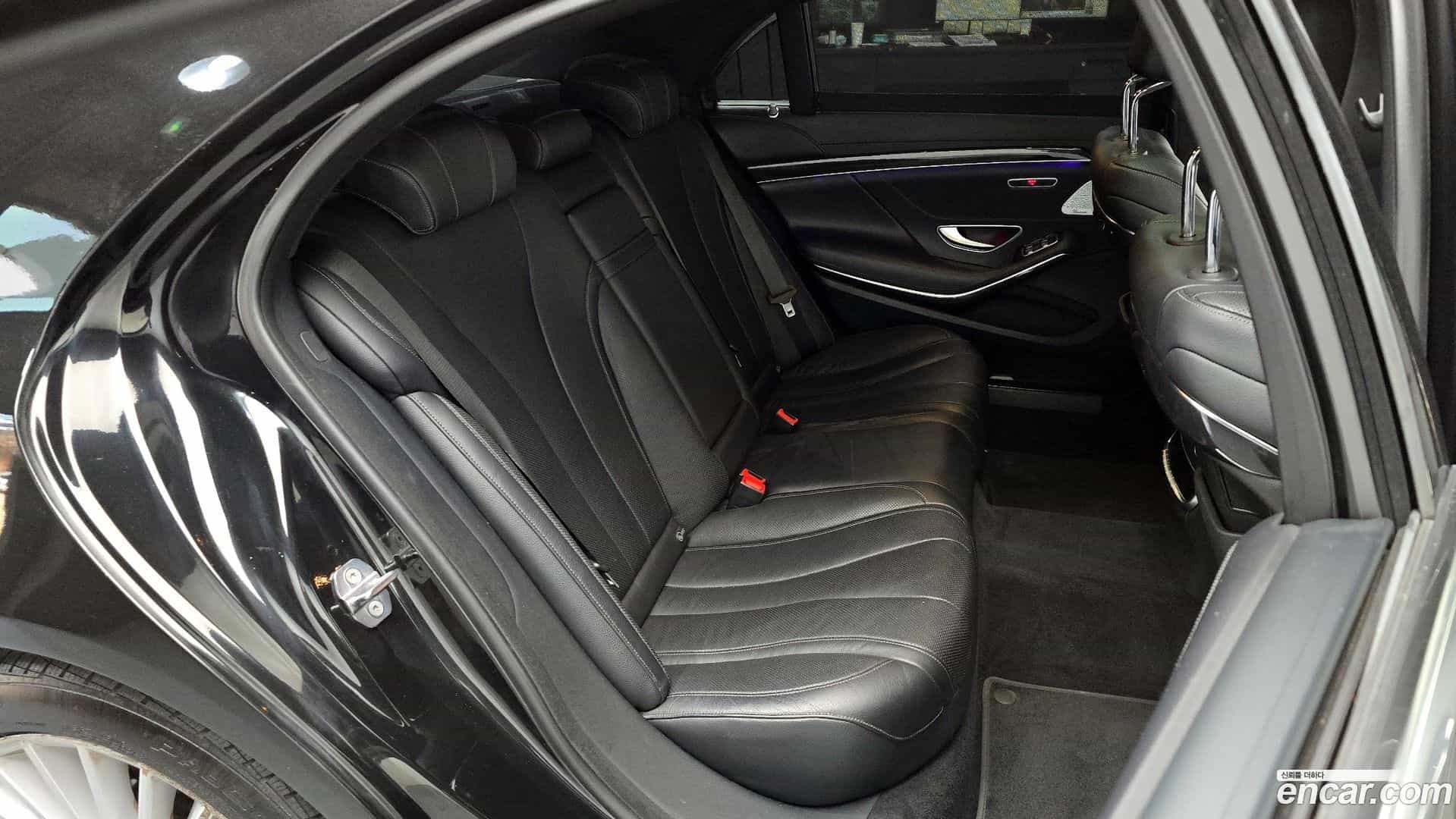 S-Class Mercedes-Benz 2019.0-OPTION-016