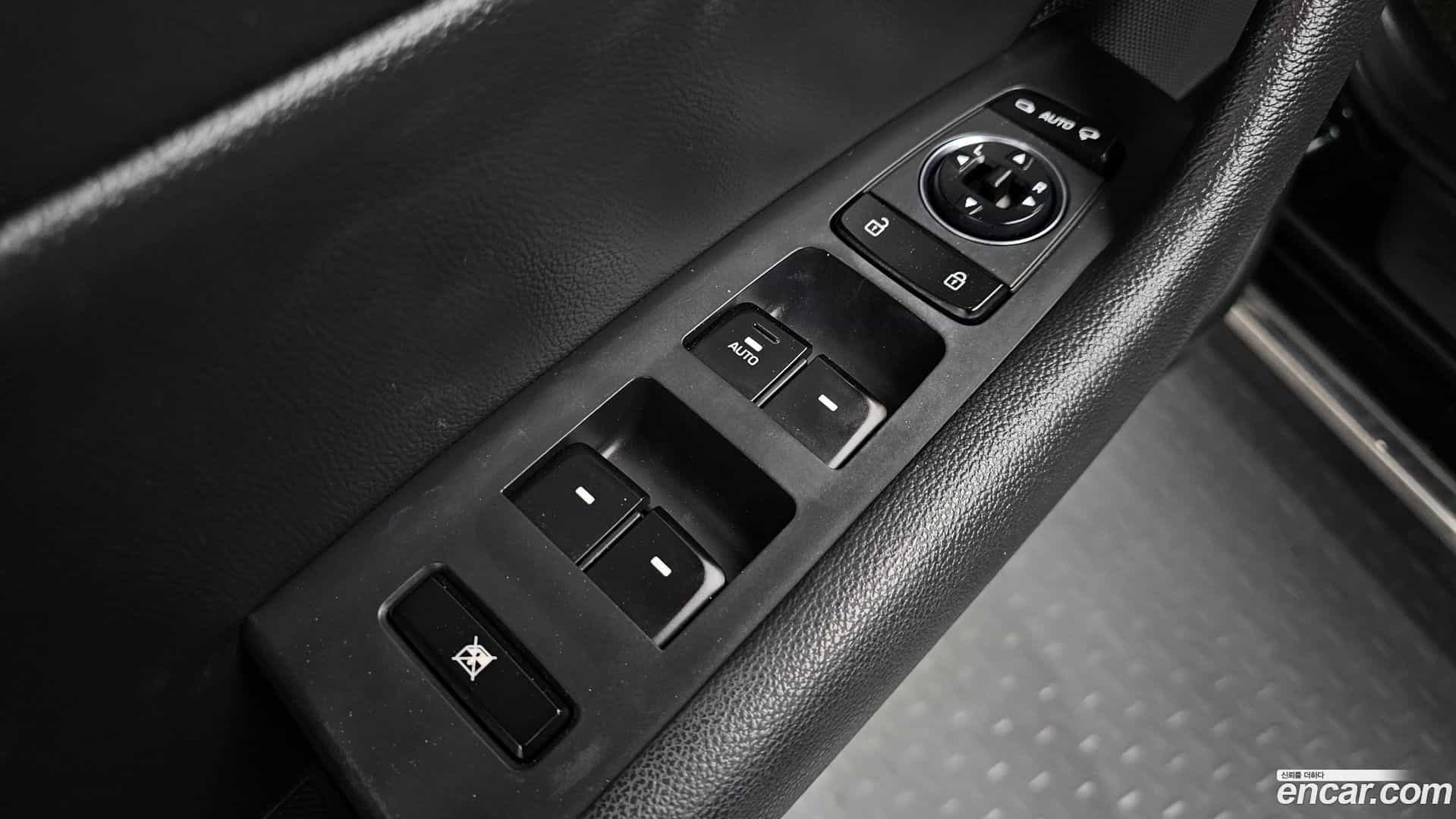 Sonata Hyundai 2015.5-OPTION-020