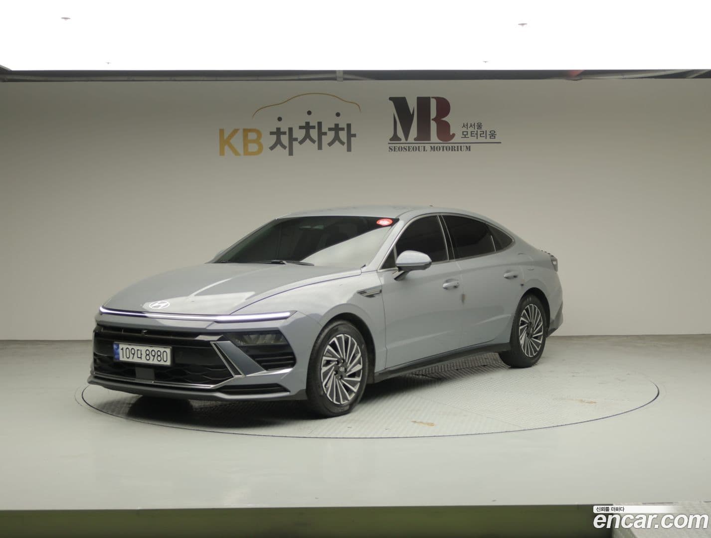 Main__Slider__Photo:Sonata Hyundai 2023.9-0