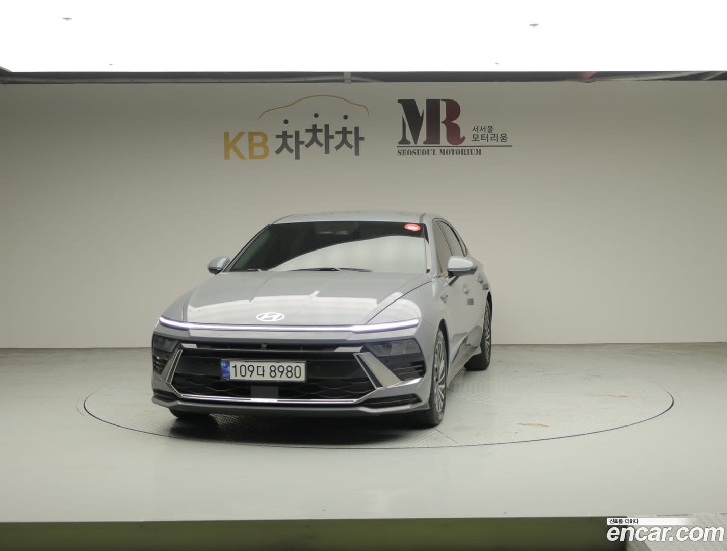 Main__Slider__Photo:Sonata Hyundai 2023.9-3