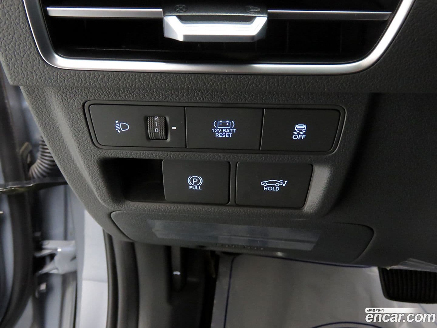 Main__Slider__Photo:Sonata Hyundai 2023.9-12