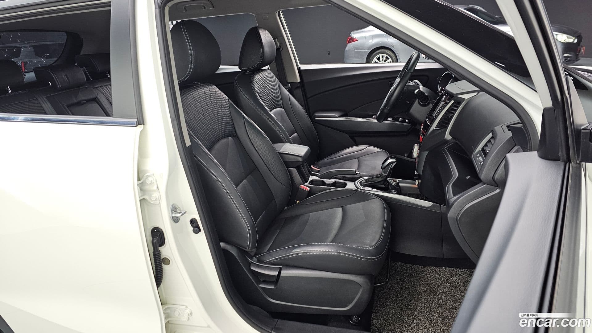 Main__Slider__Photo:TIBOLI KG_Mobility_Ssangyong 2019.2-9