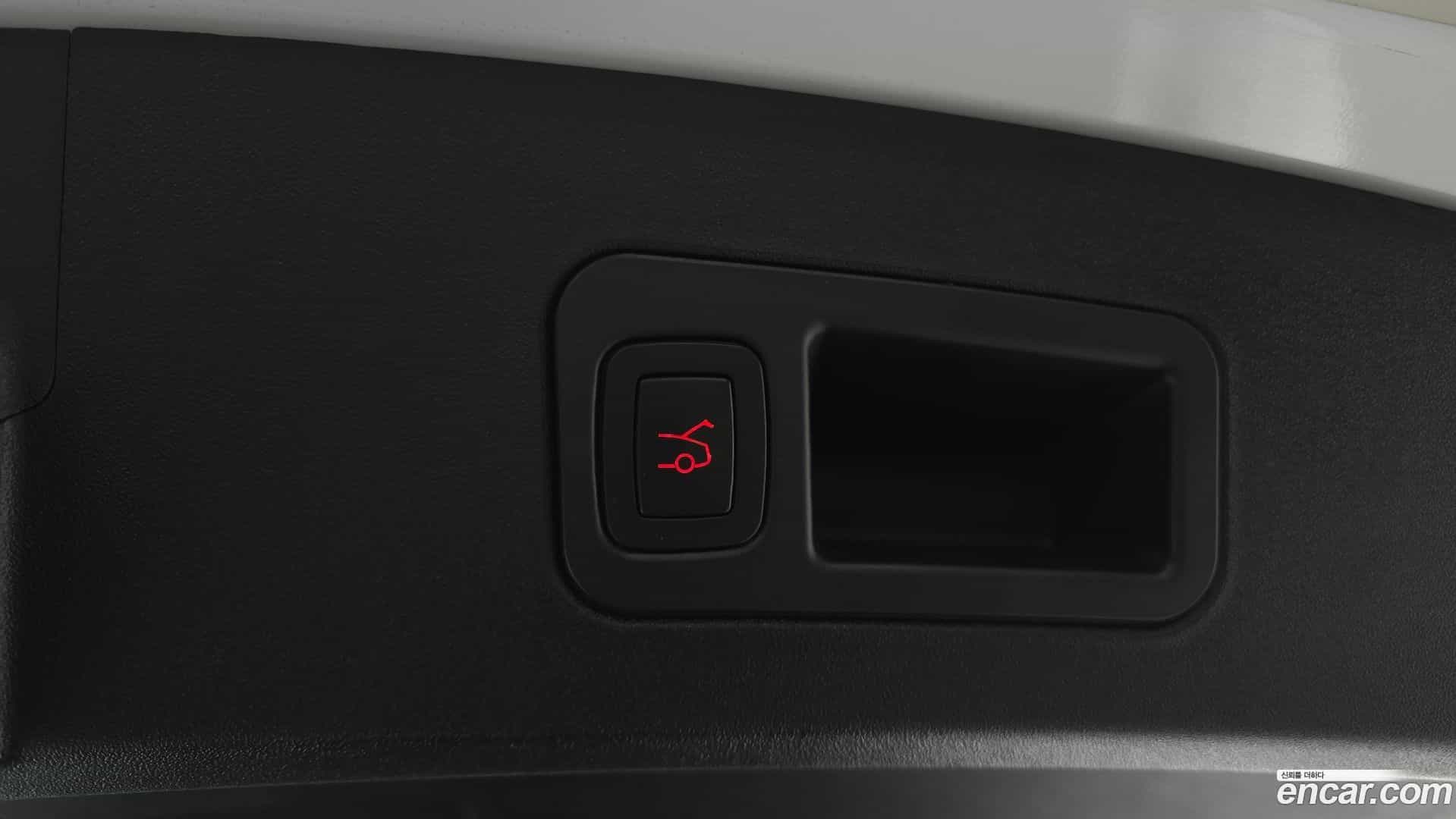 Model S Tesla 2020.10-OPTION-024