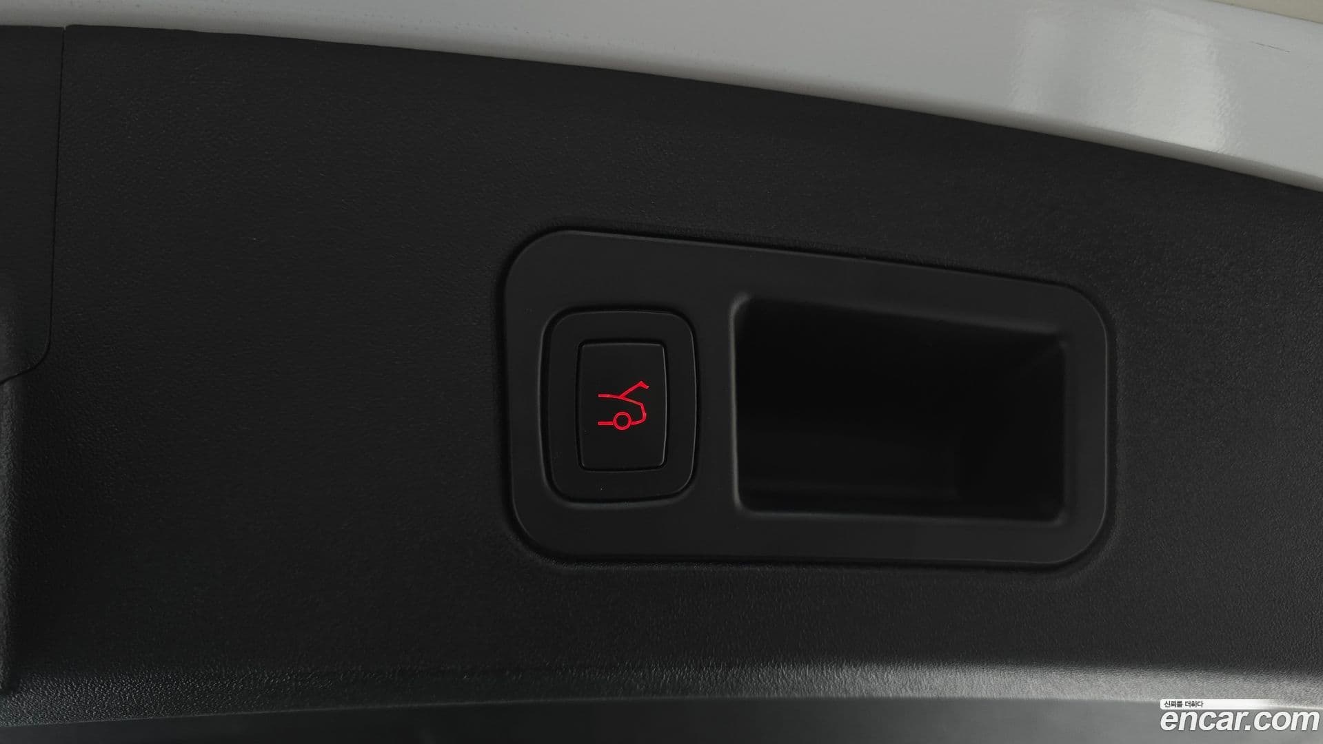 Main__Slider__Photo:Model S Tesla 2020.10-19