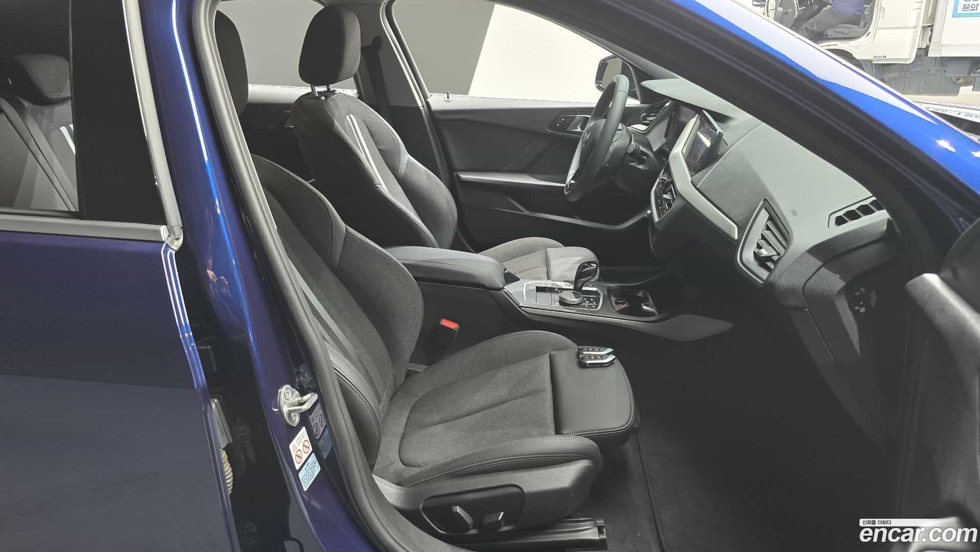 1-Series BMW 2020.8-INNER-010