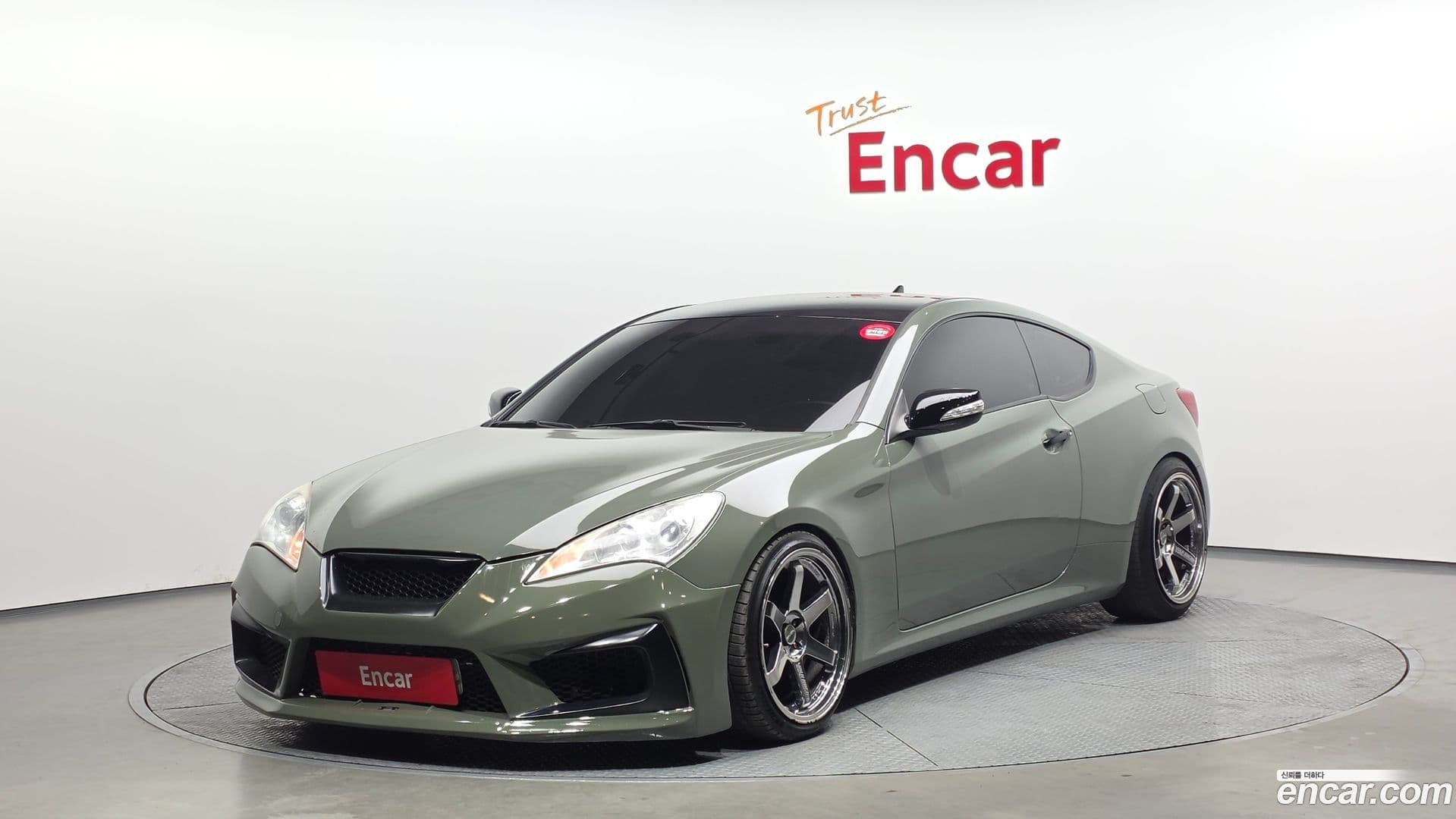 Main__Slider__Photo:Genesis Hyundai 2011.0-0