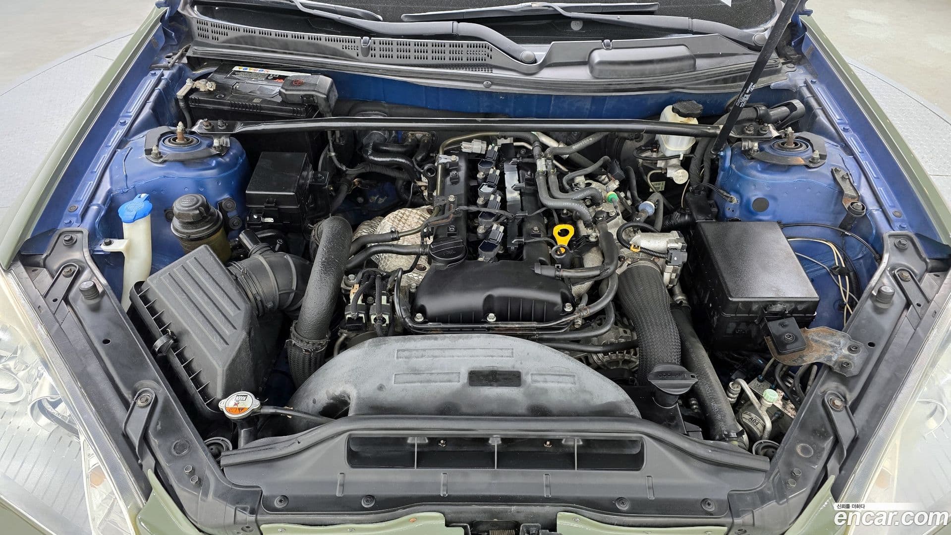 Main__Slider__Photo:Genesis Hyundai 2011.0-5