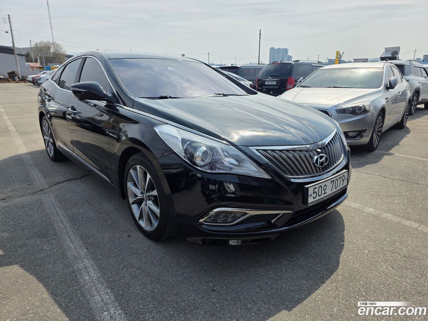 Main__Slider__Photo:Grandeur Hyundai 2015.3-1