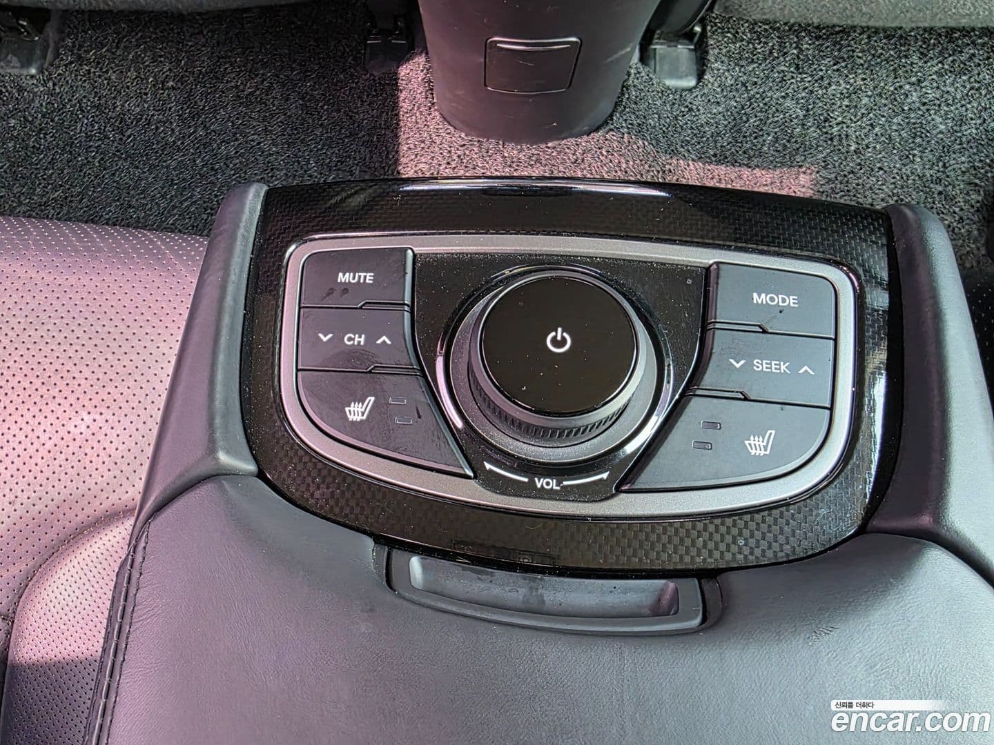 Main__Slider__Photo:Grandeur Hyundai 2015.3-9