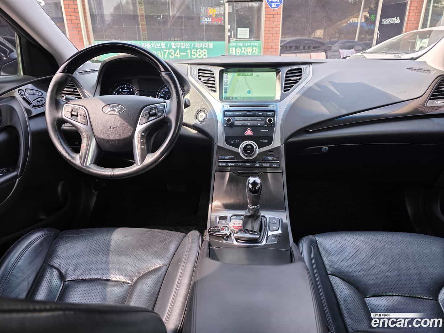 Grandeur Hyundai 2015.3-OPTION-015