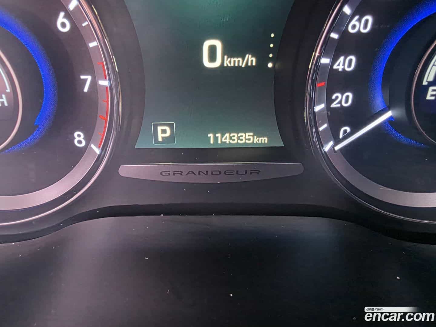 Grandeur Hyundai 2015.3-OPTION-022