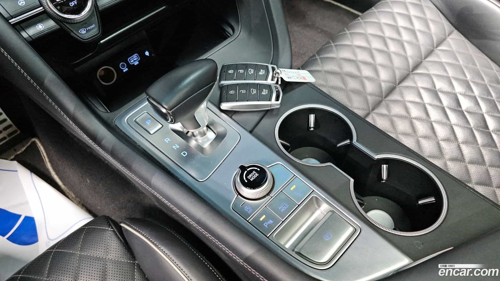 G70 Genesis 2020.4-INNER-009