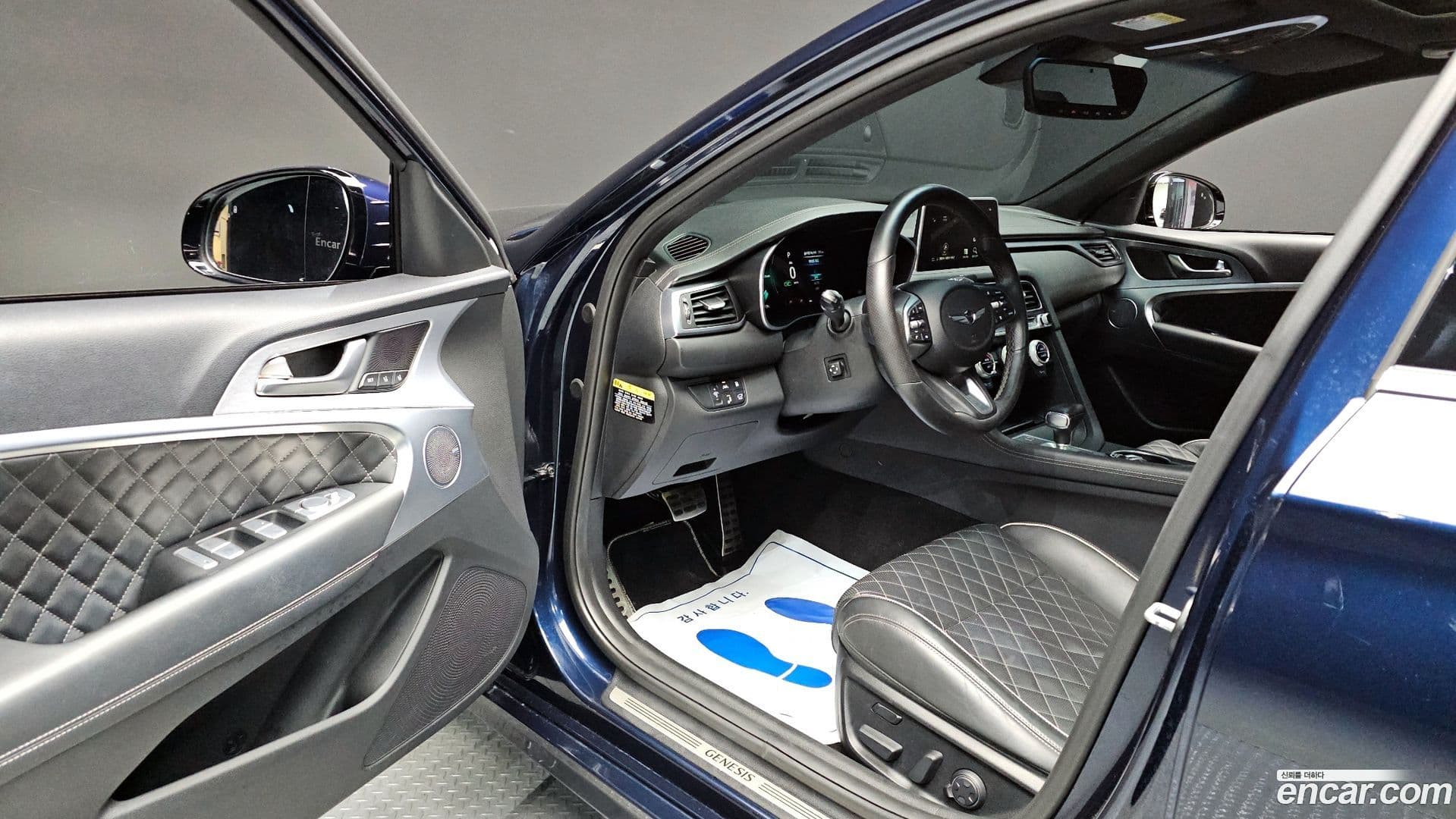 Main__Slider__Photo:G70 Genesis 2020.4-9