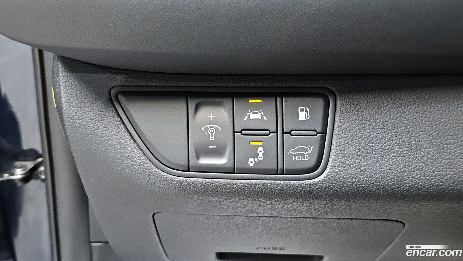 Main__Slider__Photo:G70 Genesis 2020.4-12