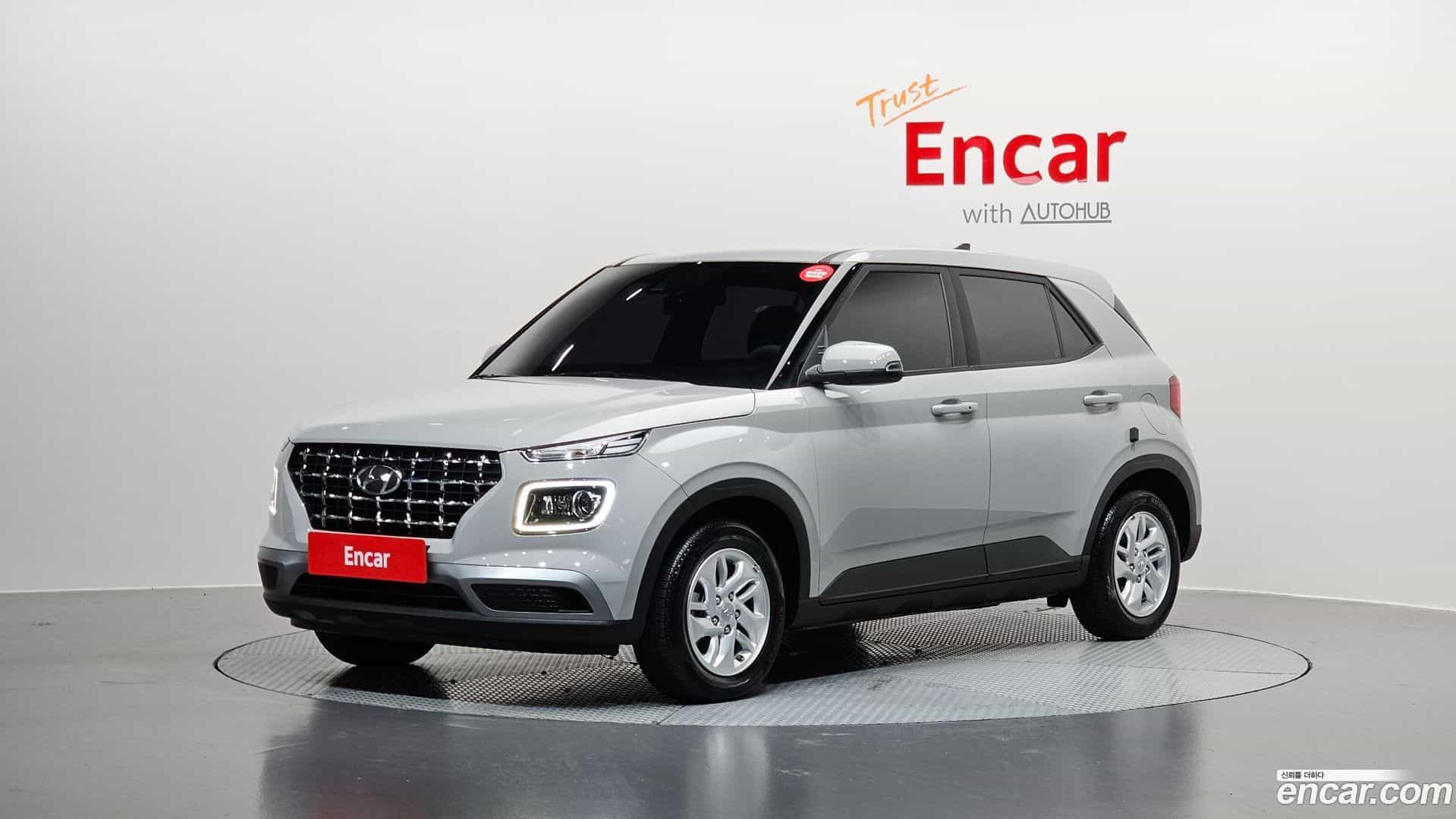 Venue Hyundai 2022.1-OUTER-001