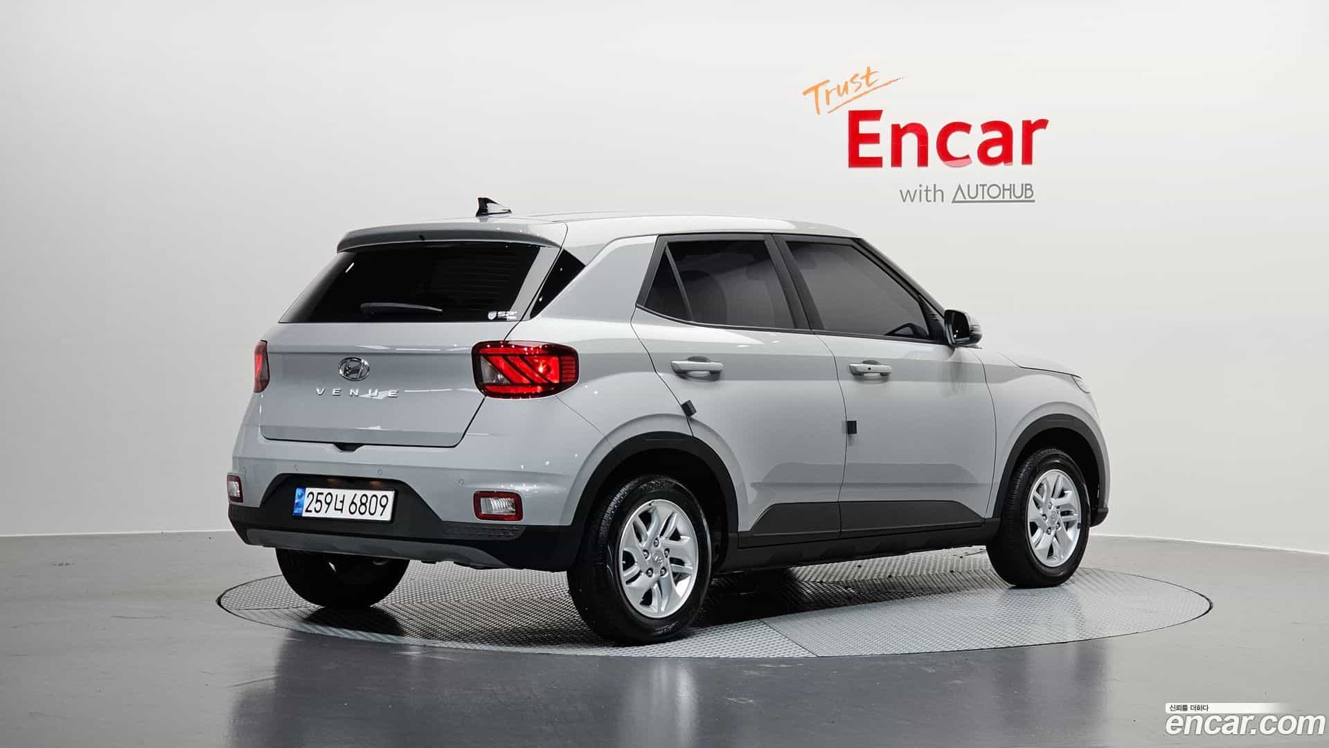 Venue Hyundai 2022.1-OUTER-002