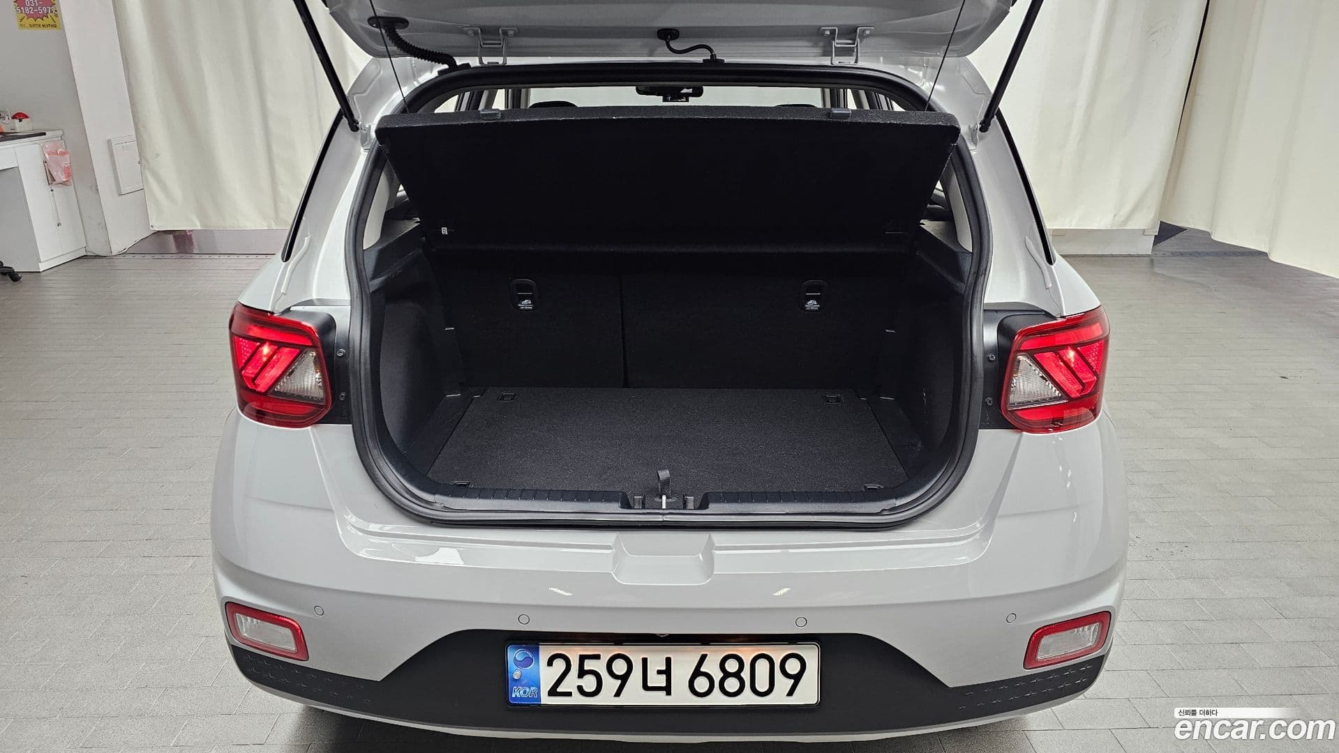 Main__Slider__Photo:Venue Hyundai 2022.1-19