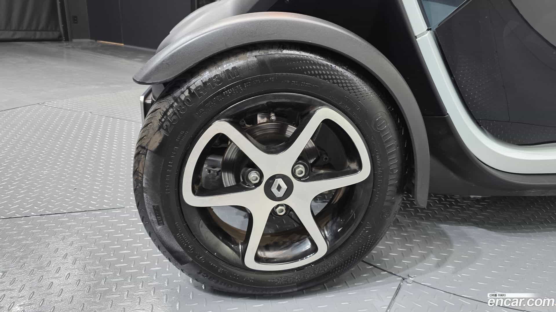 Twizy Renault-KoreaSamsung 2017.5-OUTER-005