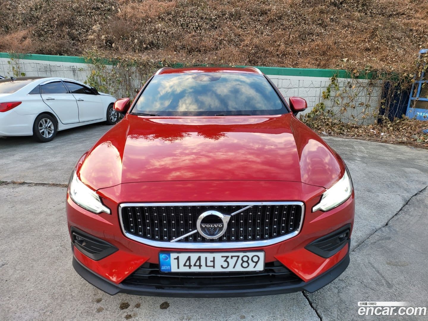 Main__Slider__Photo:V60 Volvo 2022.1-2