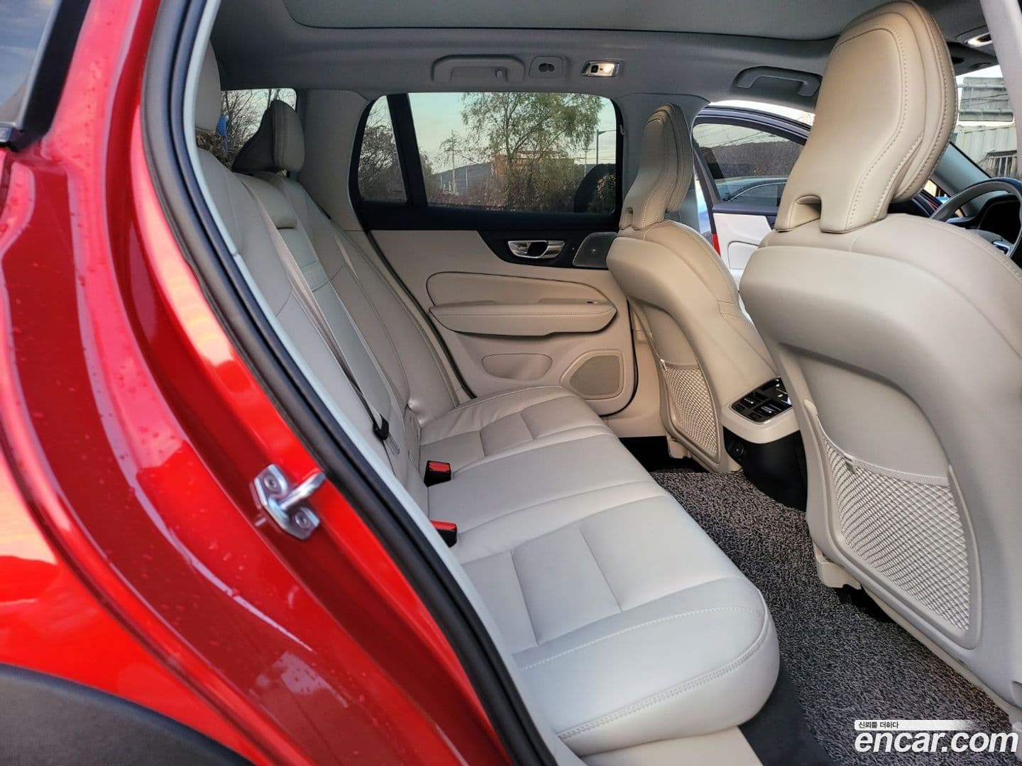 Main__Slider__Photo:V60 Volvo 2022.1-8