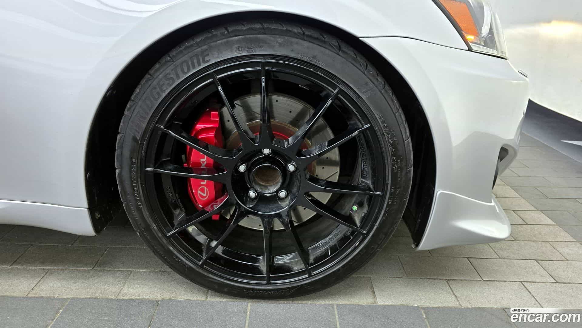 IS Lexus 2013.4-OUTER-005