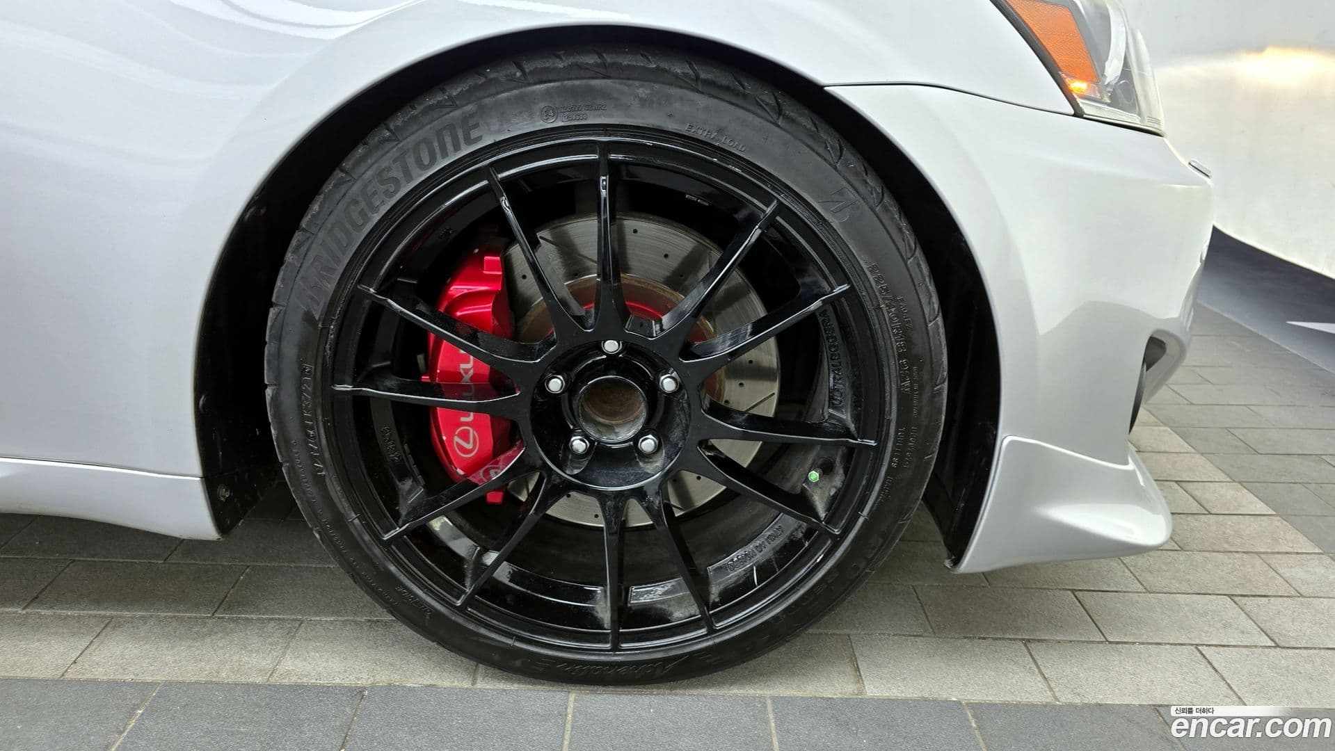 Main__Slider__Photo:IS Lexus 2013.4-4