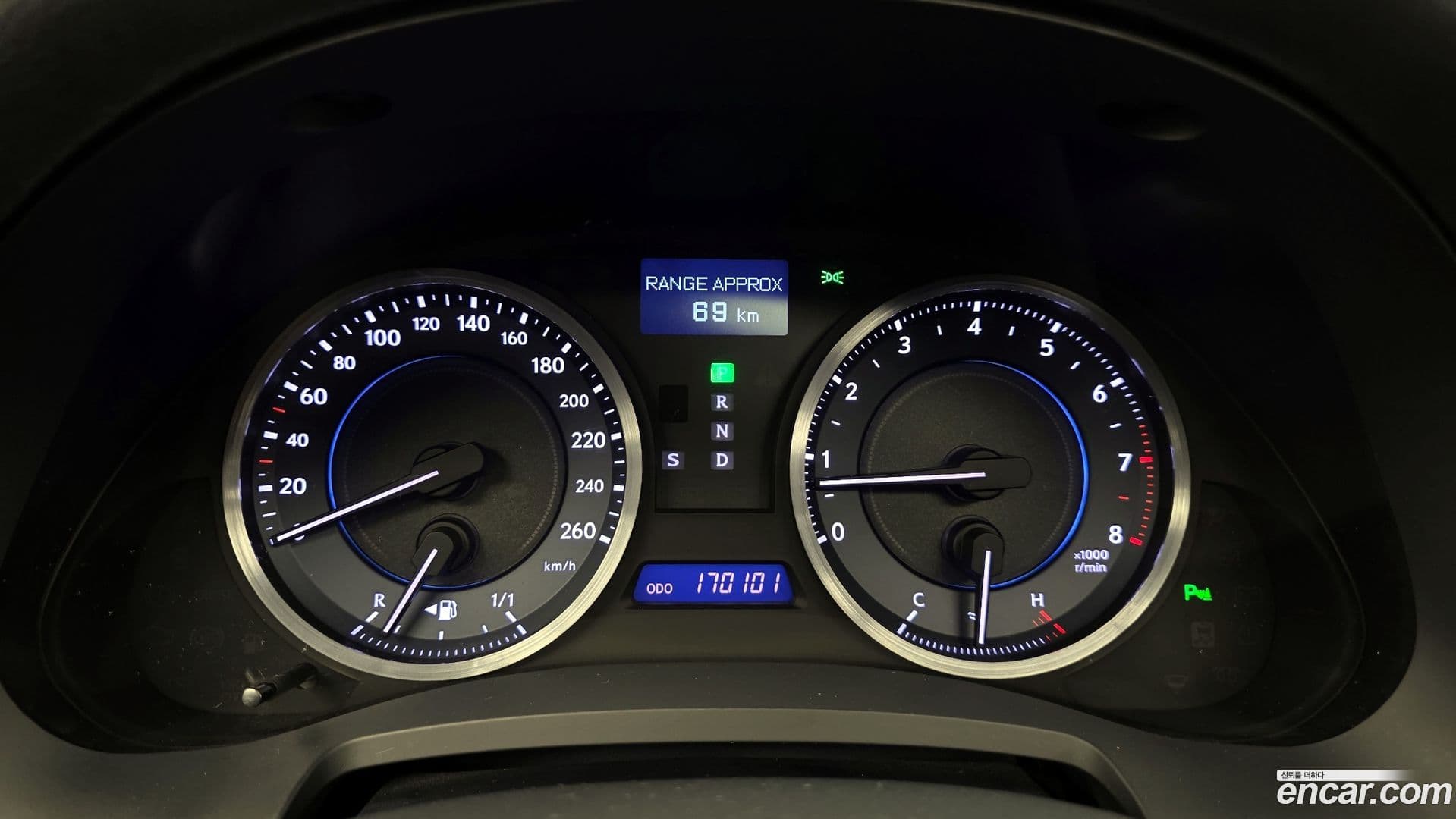 Main__Slider__Photo:IS Lexus 2013.4-7