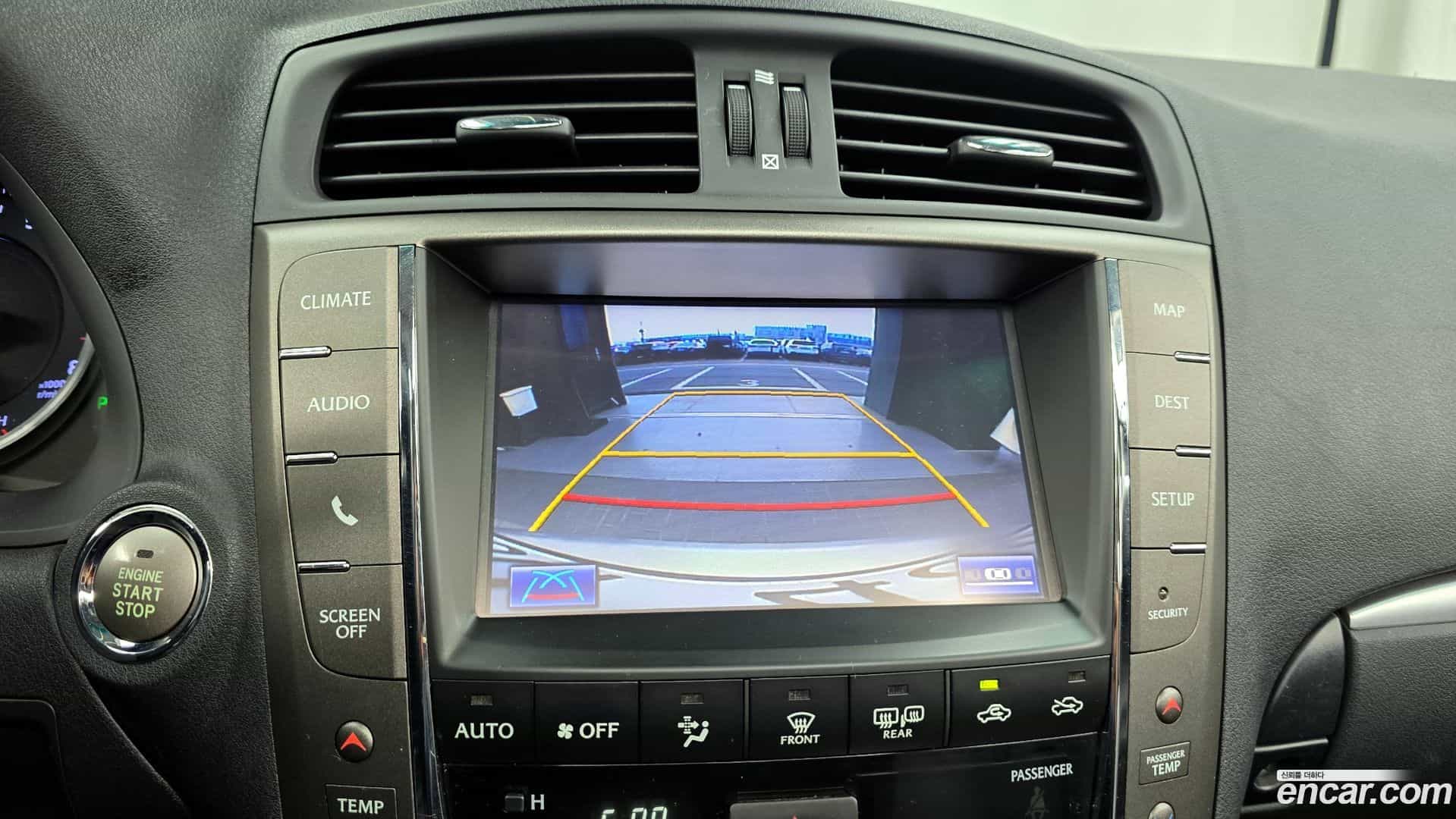 IS Lexus 2013.4-OPTION-019