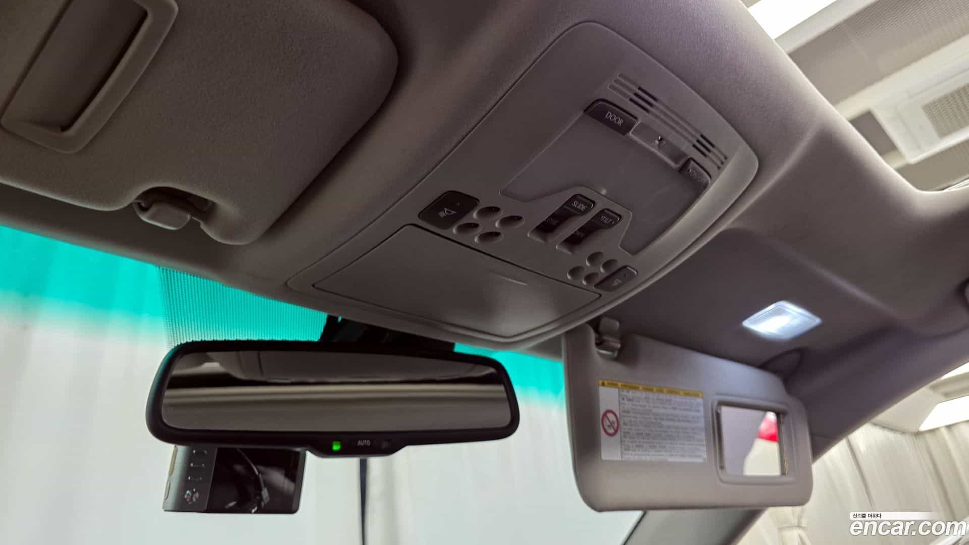 IS Lexus 2013.4-OPTION-021