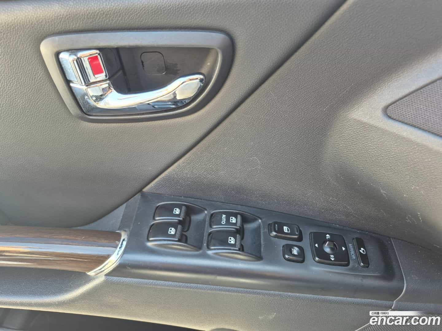 Grandeur Hyundai 2009.8-OPTION-019