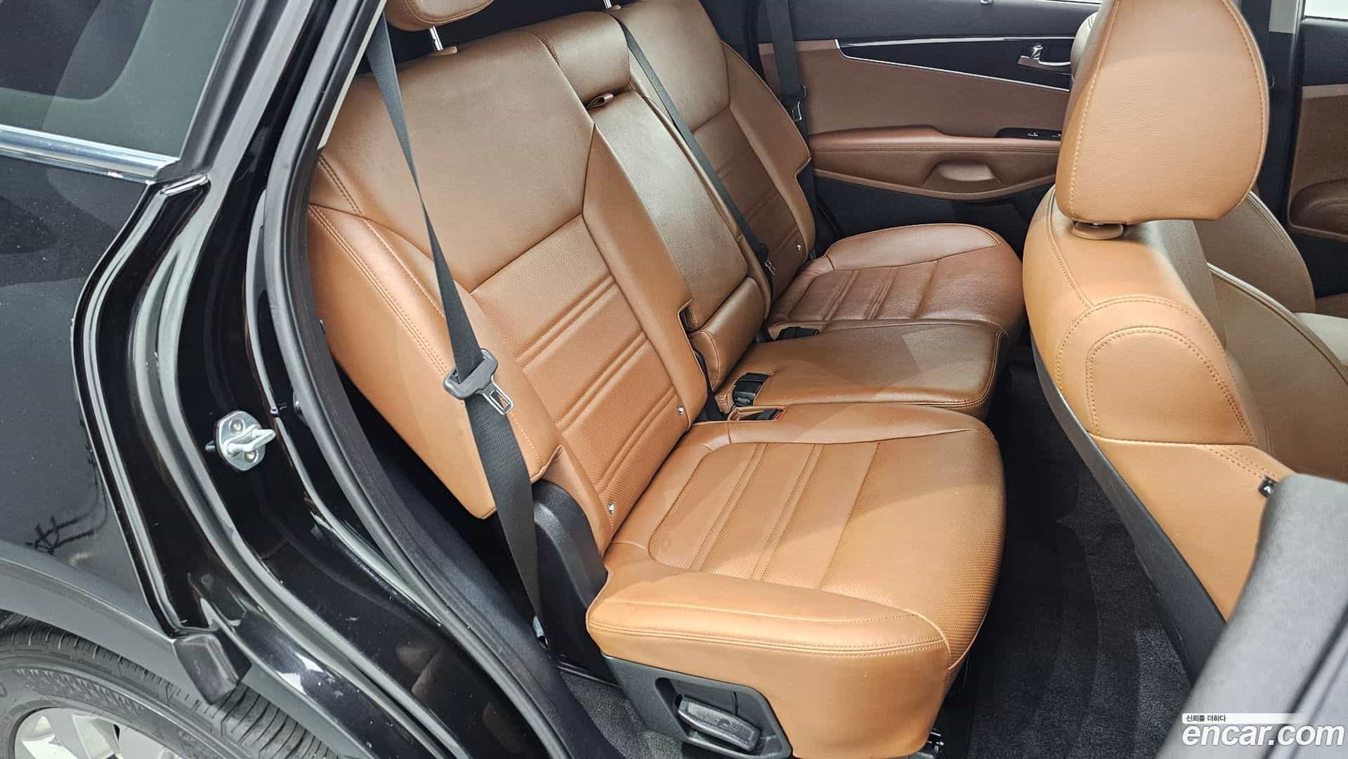 Sorento Kia 2017.9-OPTION-016